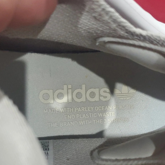 Adidas AdiFOM Q White and Gray Athletic Shoes with Futuristic Design main image 7